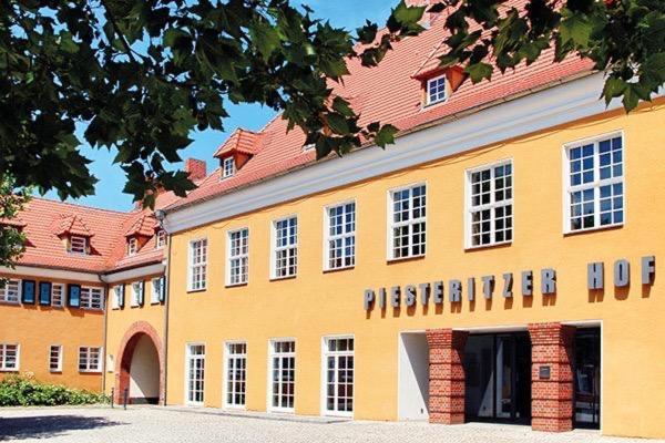 Piesteritzer Hof - Hotel Garni Wittenberg 外观 照片